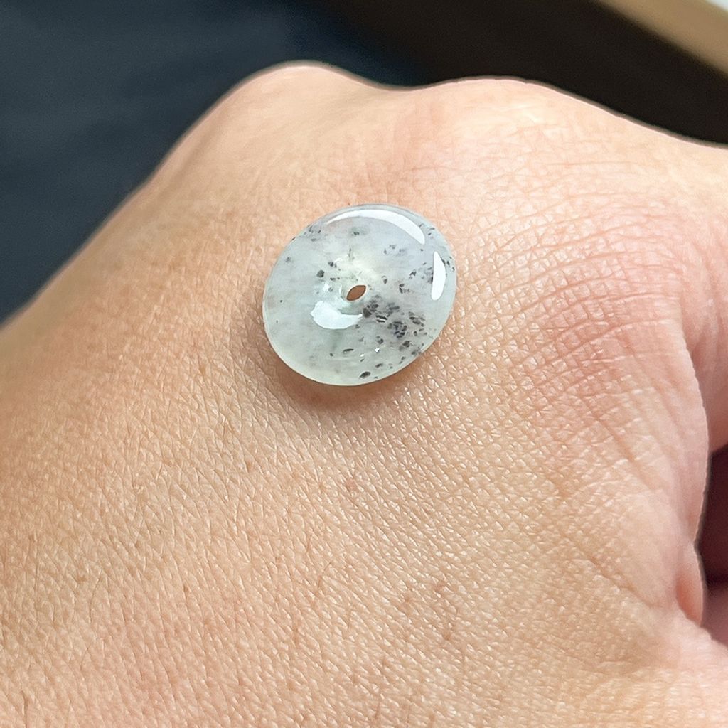 tw-11134207-820l5-mlzv65pib11g3b