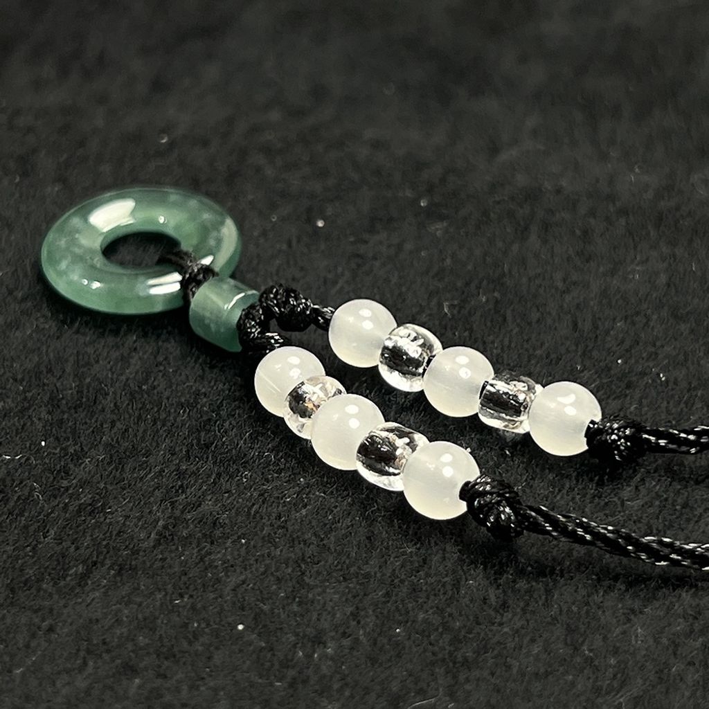 tw-11134207-820le-mlzufoyuwg779c