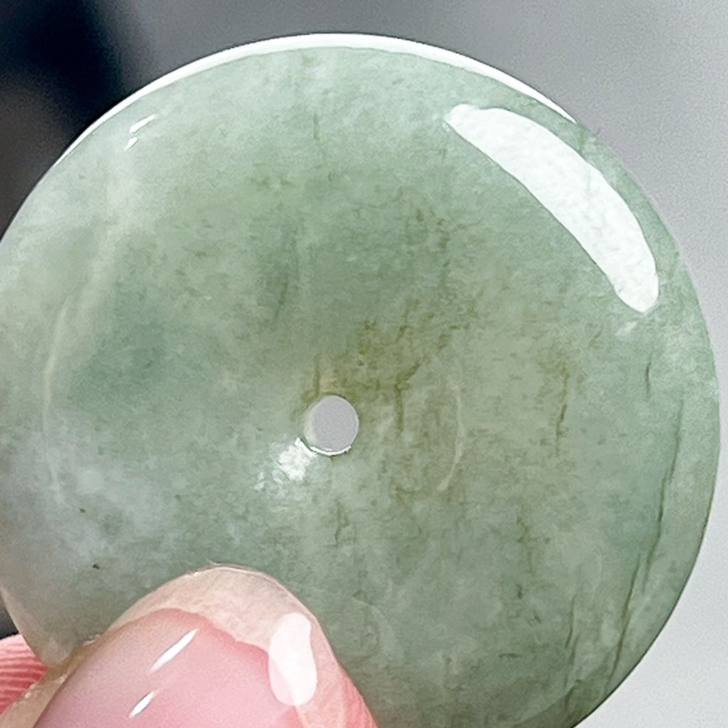 tw-11134207-820la-mlzrhqe4uebn49