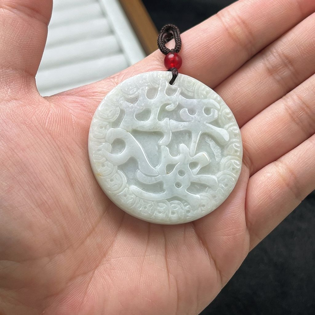 tw-11134207-820la-mm8qg9jp7sb33c