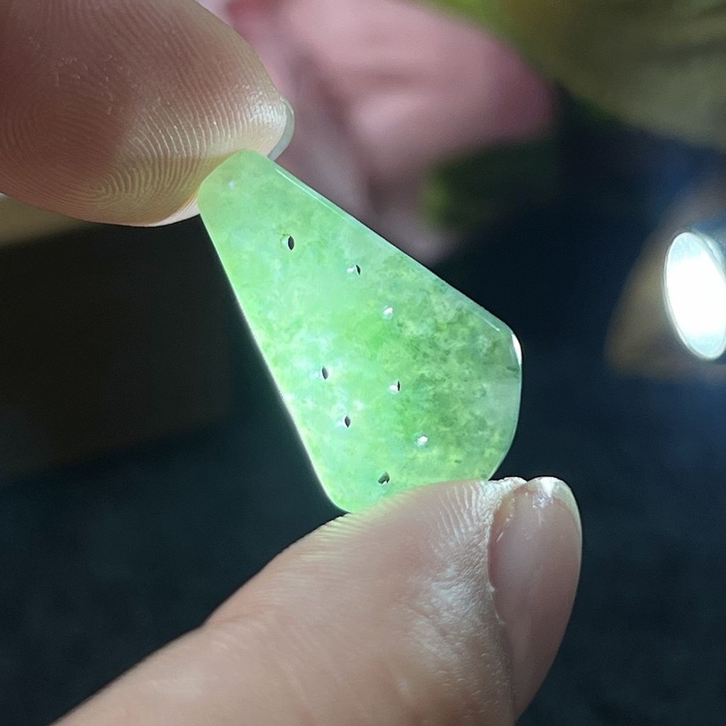 tw-11134207-820lg-mm8id0uc1ds43f