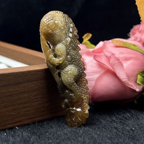 tw-11134207-820lh-mm8r9us5m6ma3c