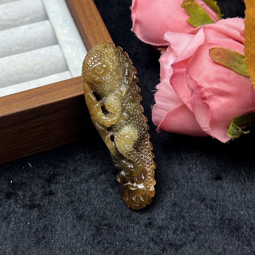 tw-11134207-820lc-mm8r9uq37hmsde