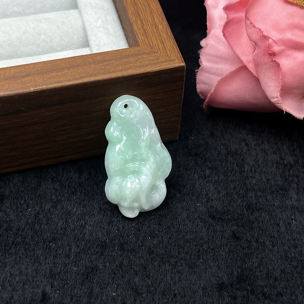 tw-11134207-820l8-mm8jcf335z4f5e