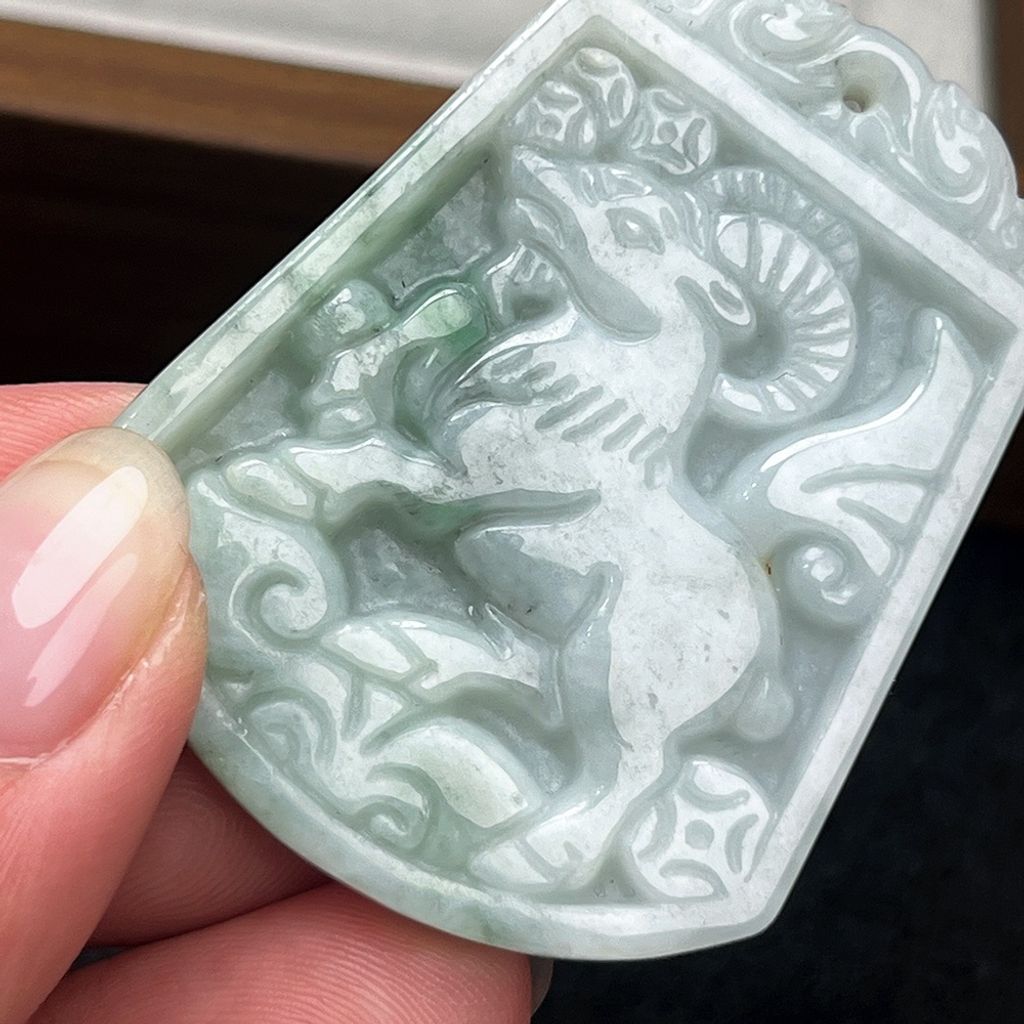 tw-11134207-820li-mm8mag7v3kzpd1