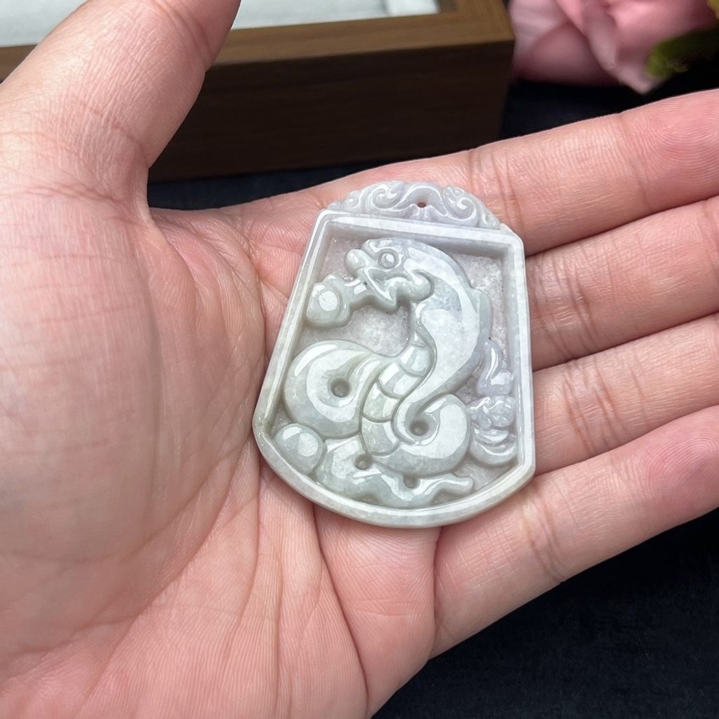 tw-11134207-820lf-mm8kwazev40f19