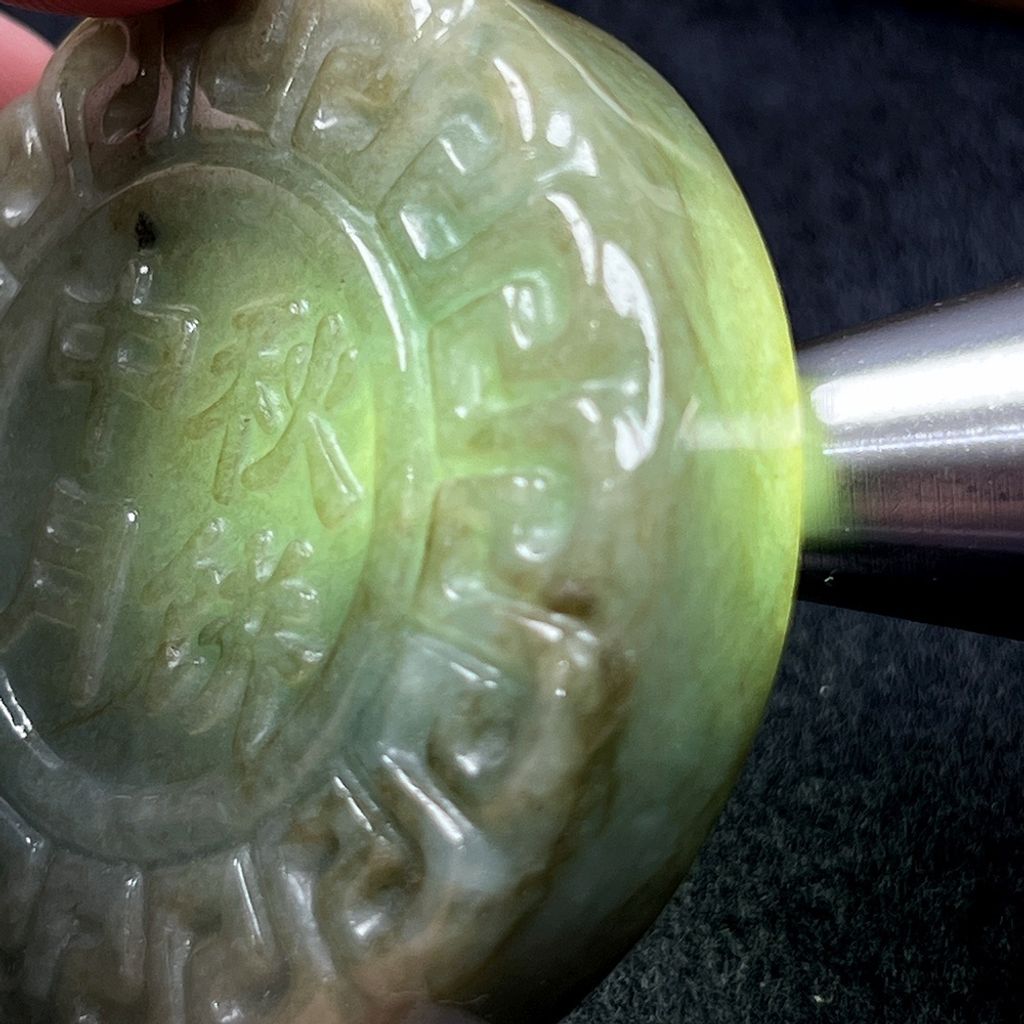 tw-11134207-820le-mnaverlhc7wle5