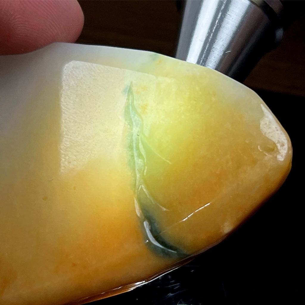 tw-11134207-820l6-mncsgqxuoe85c3