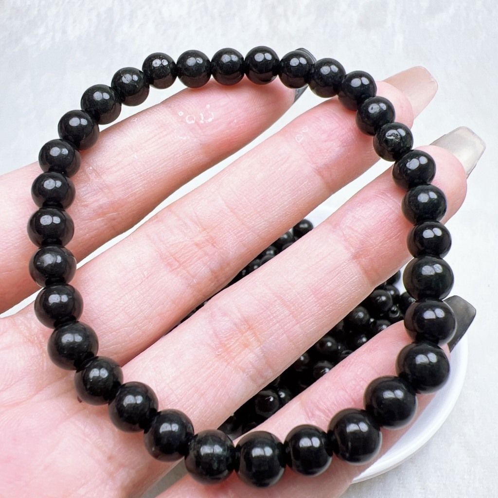 tw-11134207-820l4-moi2n34qlbm6fb