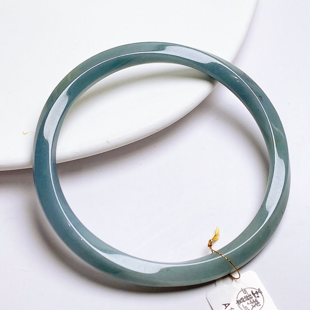 tw-11134207-820lh-mk28w4vyzvgm2b