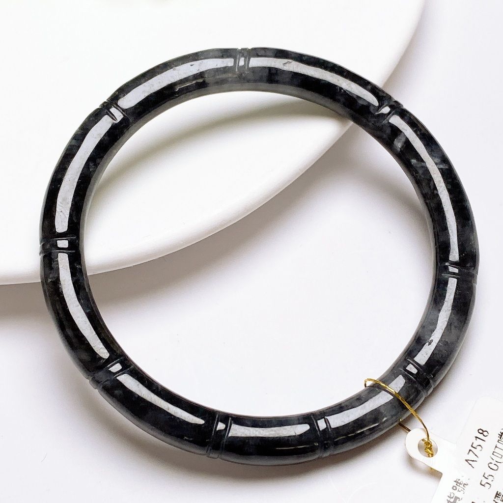 tw-11134207-7ra0g-mc8wl3fjpan003