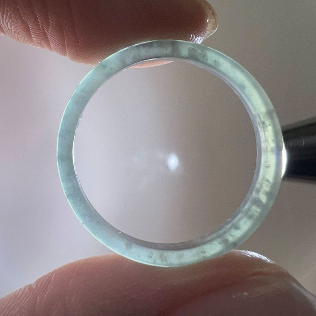 tw-11134207-7ra0i-mclo4tkf1bsv6a