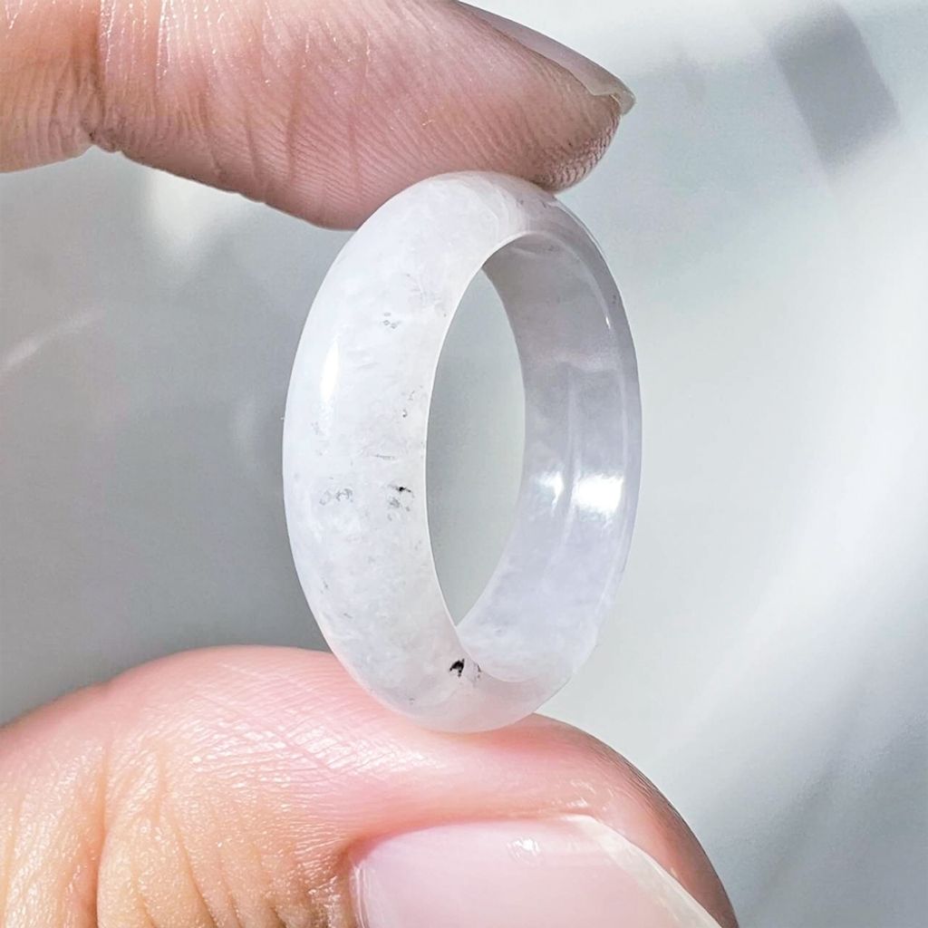 tw-11134207-7ra0k-mclnanakqszj4f