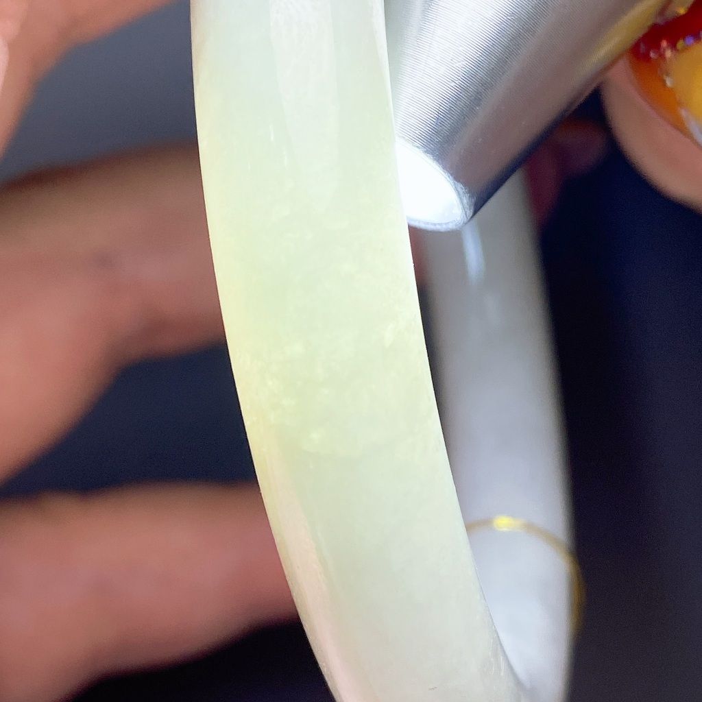 tw-11134207-7ra0o-mcrgl3u2zaeia4