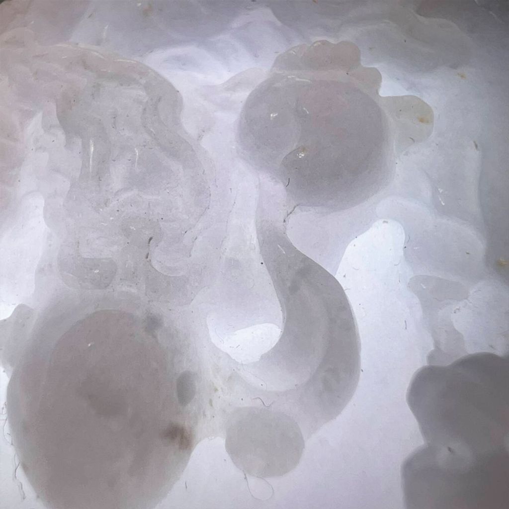 tw-11134207-7ra0t-mdcynuziney2f8