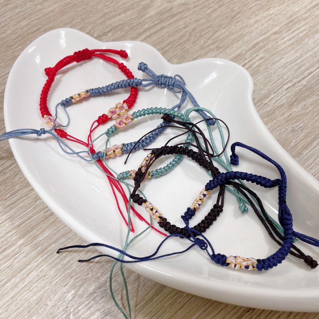 tw-11134207-23010-8a97x0tkdgmv46