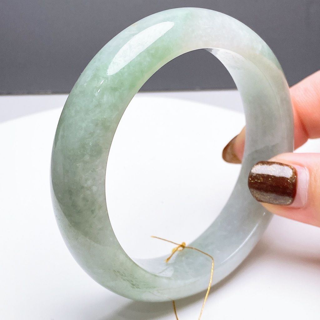 tw-11134207-81ztg-mhq3xzlby0w8b1