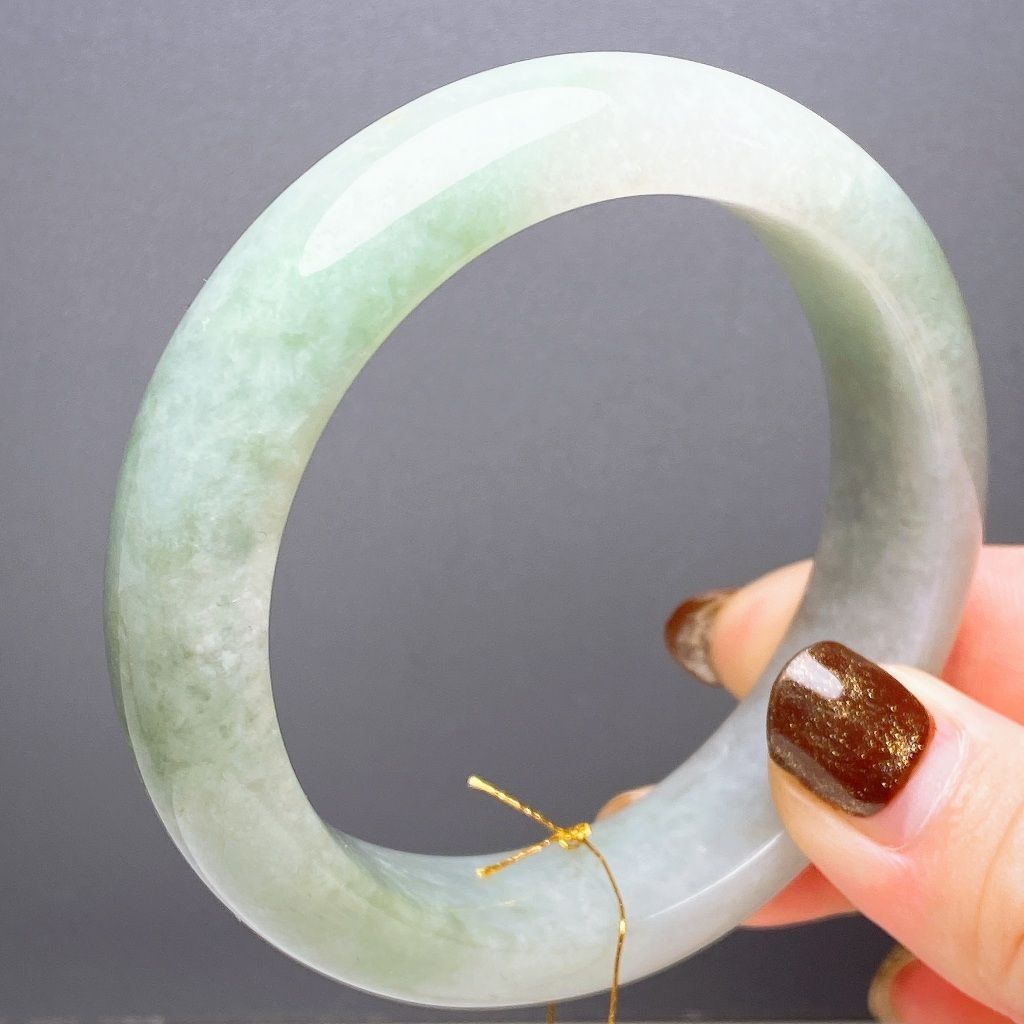 tw-11134207-81ztd-mhq3xzlszv2e5e