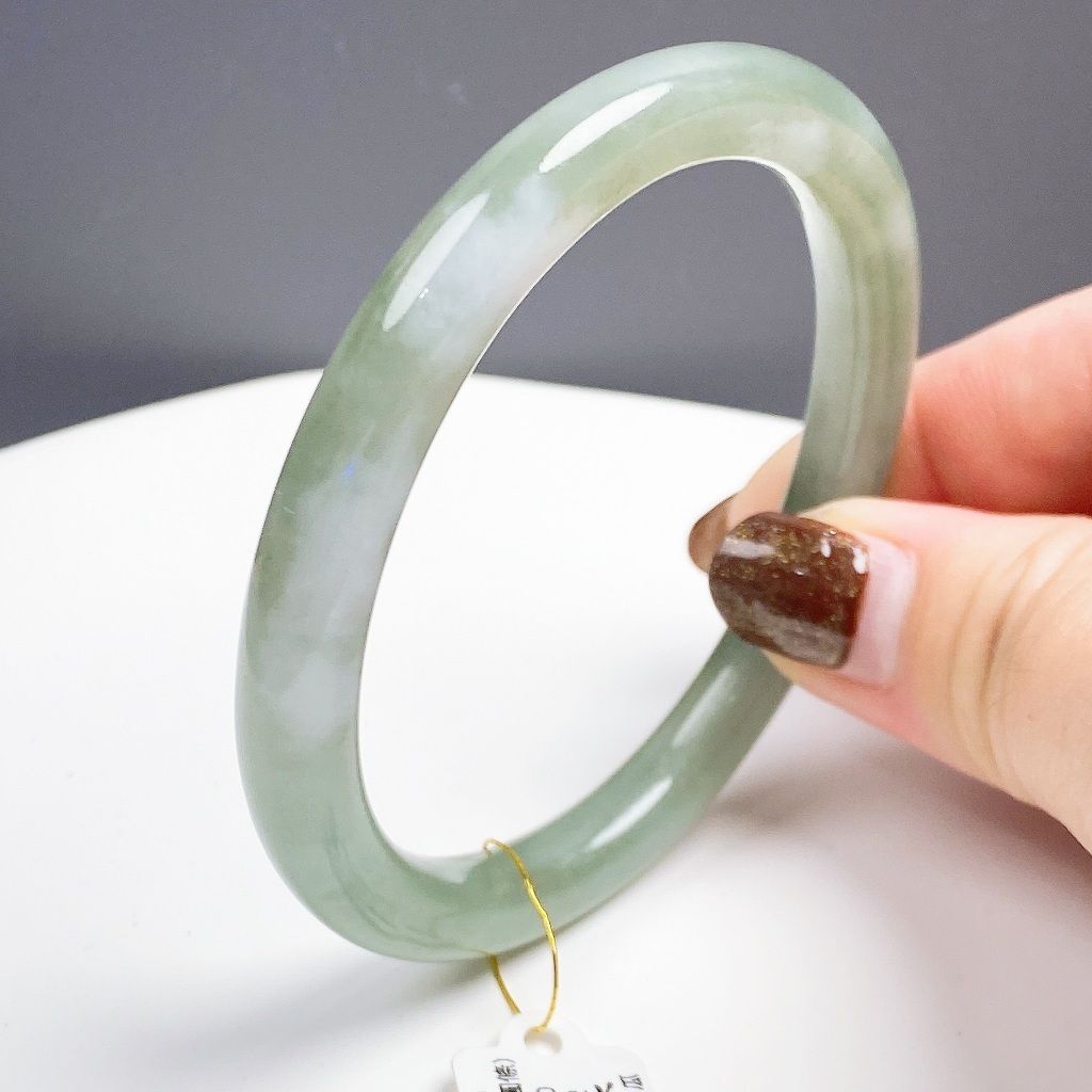 tw-11134207-81zto-mhq1kv005pfqf8