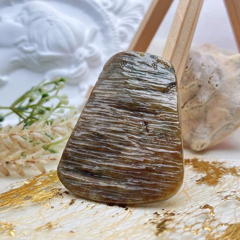 tw-11134207-81ztl-milh7762598gd8