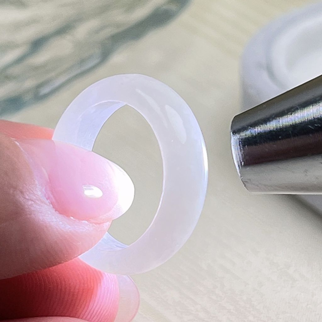 tw-11134207-81ztf-mizc3hyk2m0w2c