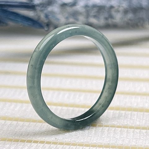 tw-11134207-81ztf-mj7xe6s8bgg76d