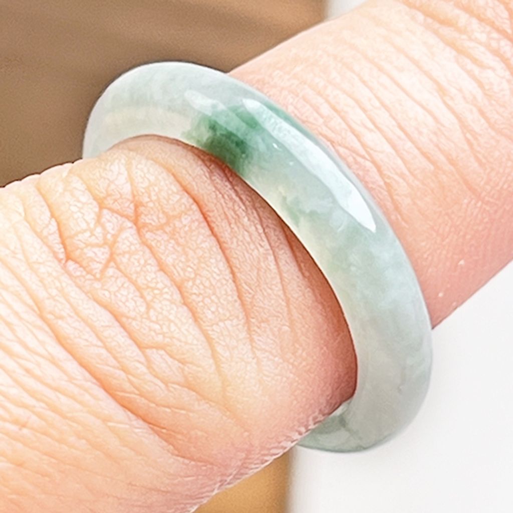 tw-11134207-81zto-mj7x2j2q562v3a