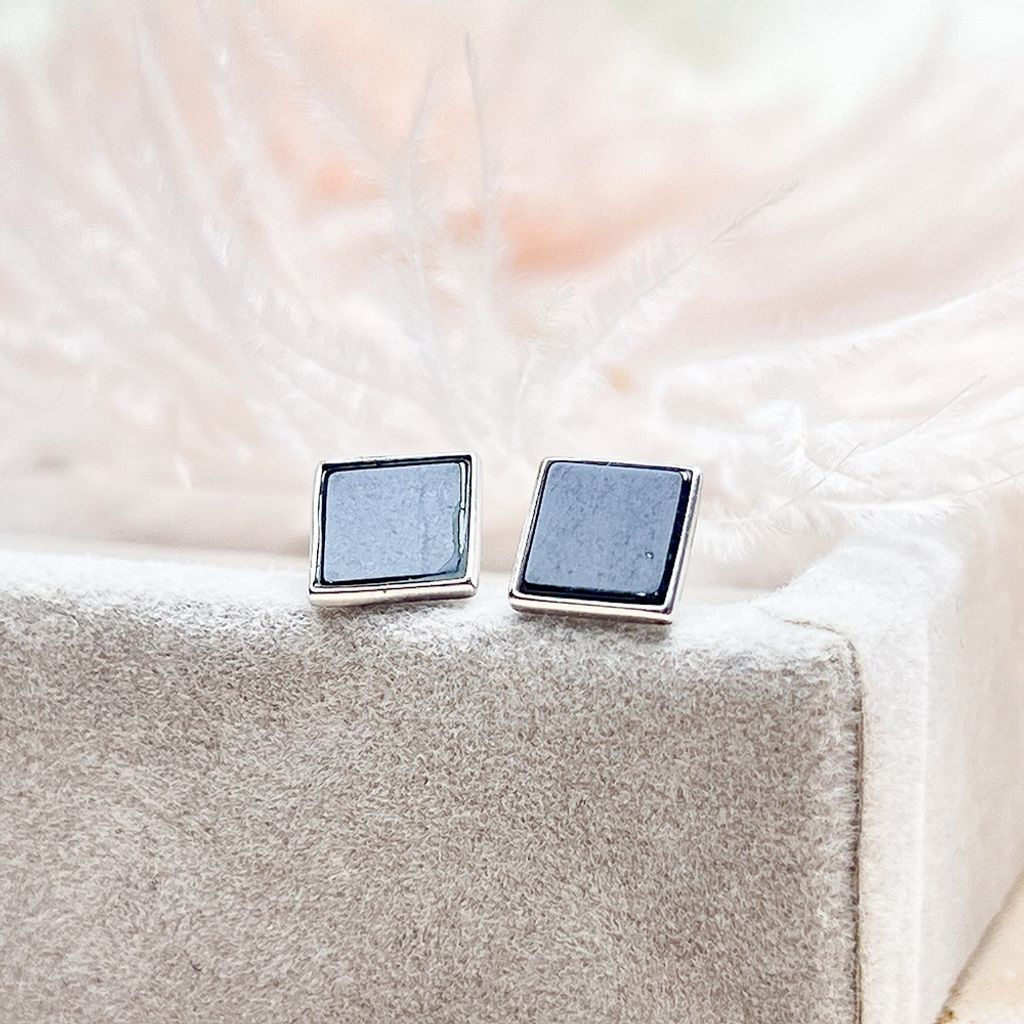 tw-11134207-81zth-mjjnett9kao7fb