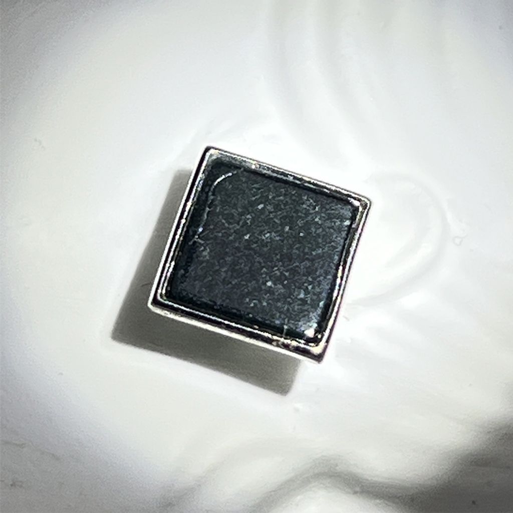 tw-11134207-81ztj-mjjnett4evpie3