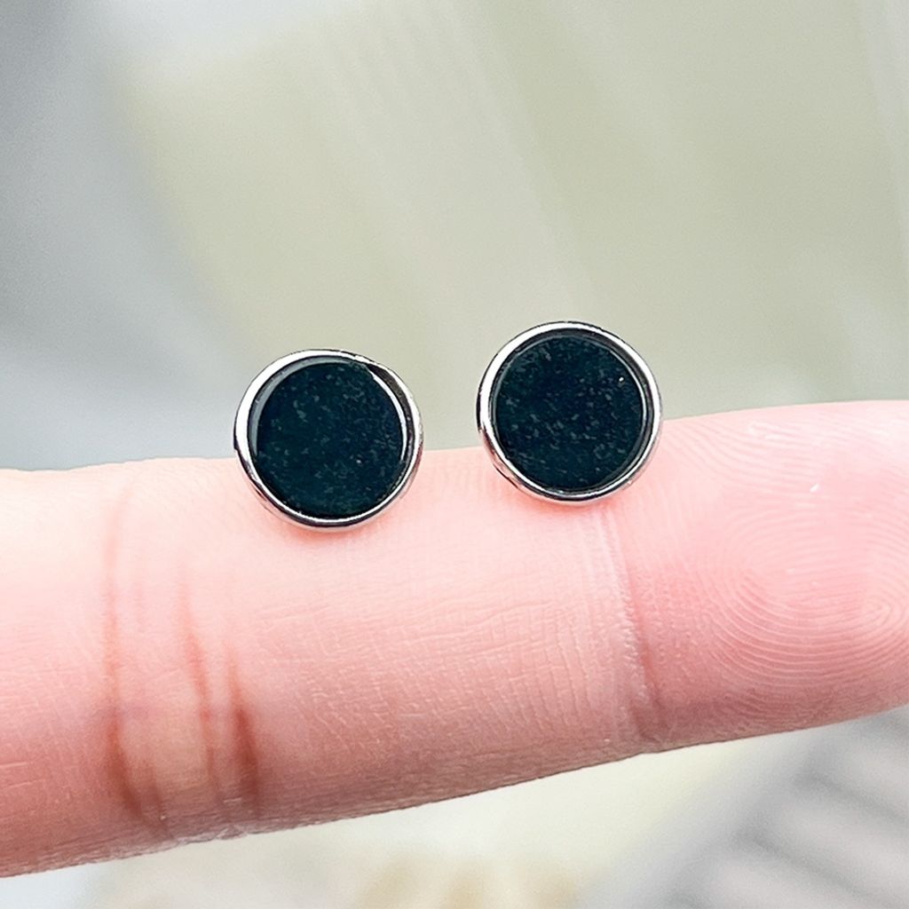 tw-11134207-81zth-mjjno79r3yf6f3