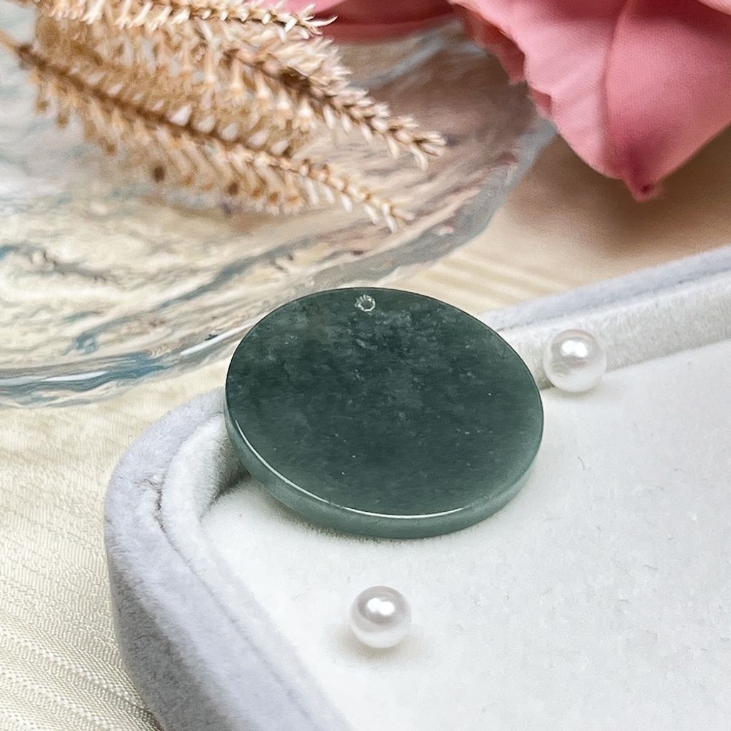 tw-11134207-81ztl-mjjhbrfu05xd5a