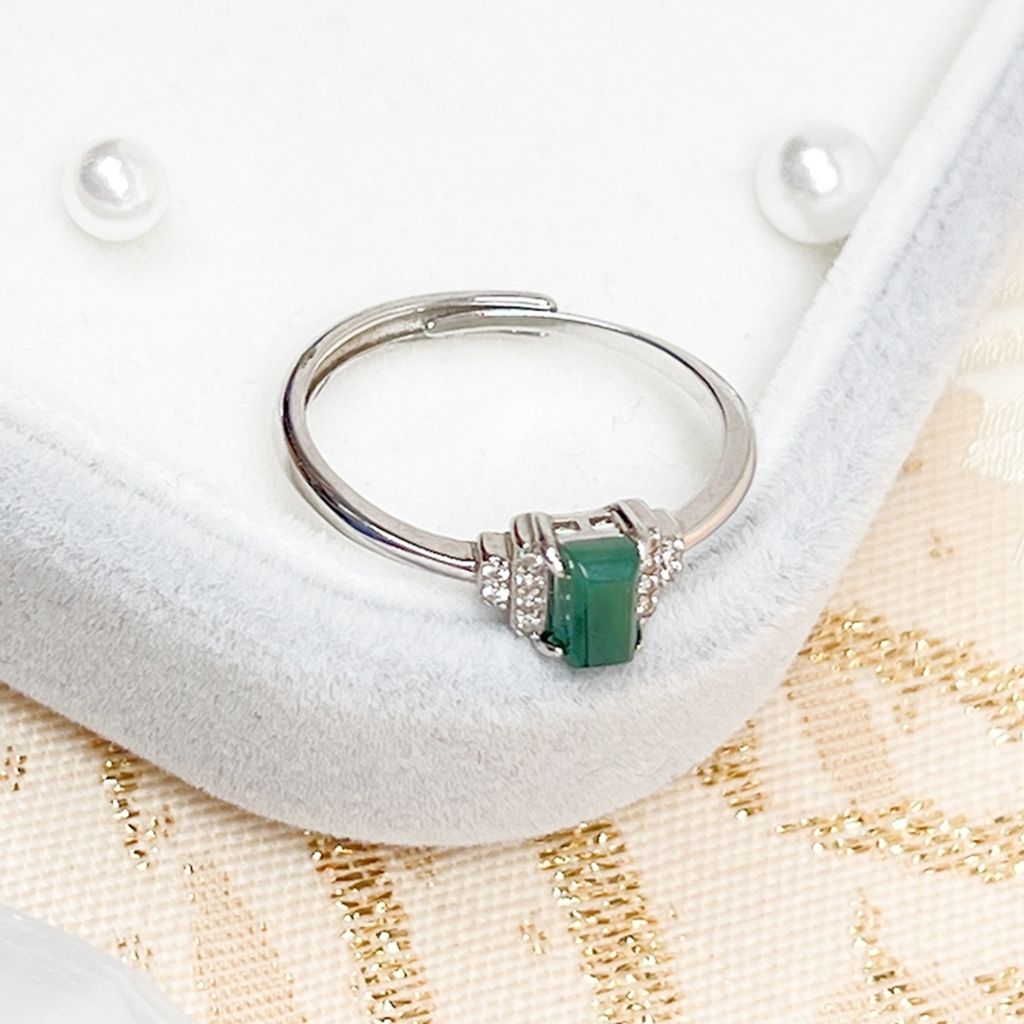 tw-11134207-81ztf-mjjm4qwo3y83bf