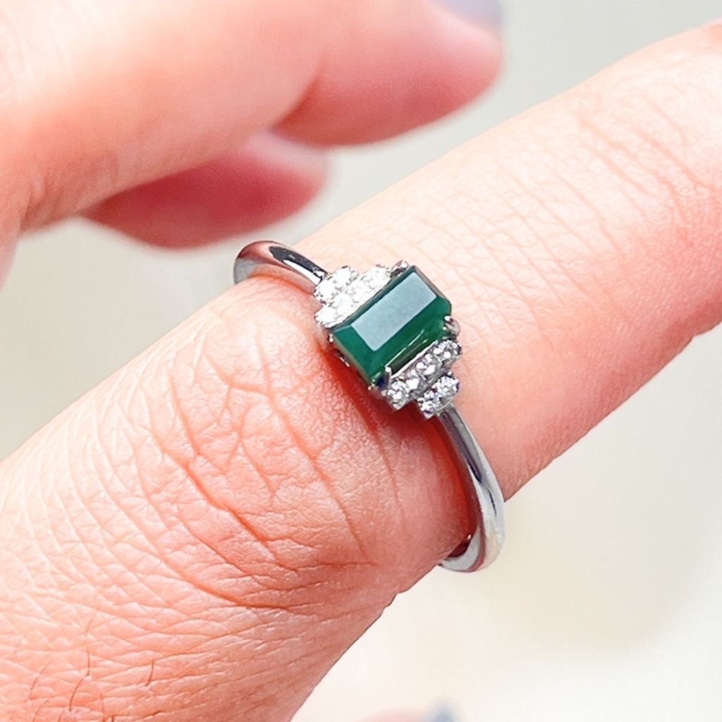 tw-11134207-81ztf-mjjm4qwuxrlw02