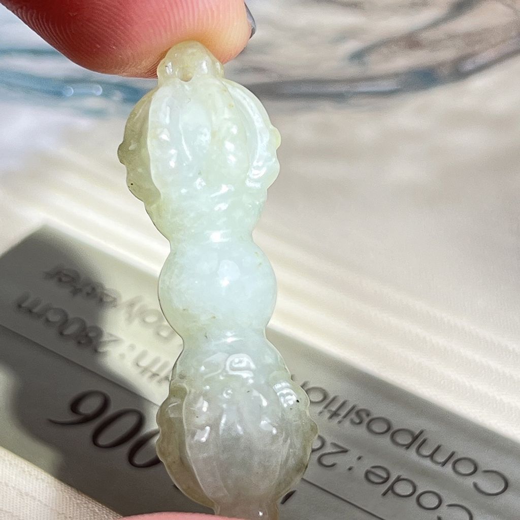 tw-11134207-81ztg-mjjiy1zwuqyv21