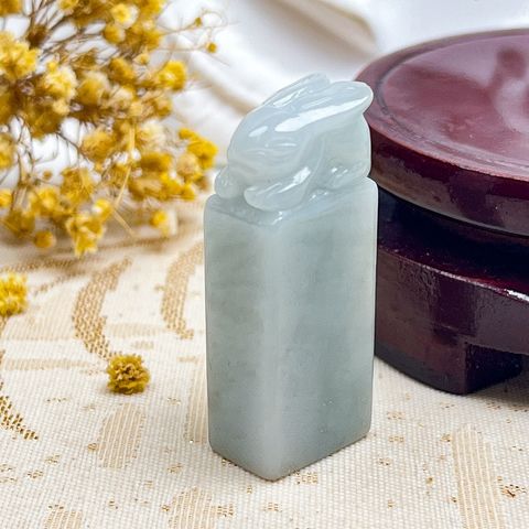 tw-11134207-81ztg-mjqfubnxaadc2d