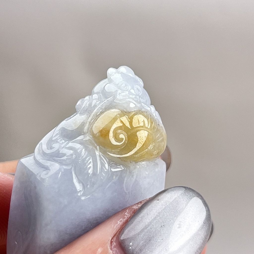 tw-11134207-81ztm-mjqh5dq2uxog76