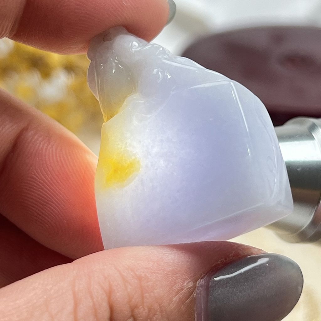 tw-11134207-81ztm-mjqh5dq2gw02e3