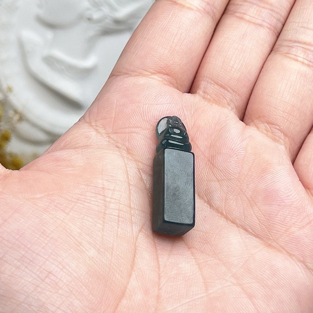 tw-11134207-81ztn-mjqgteifqk93ba