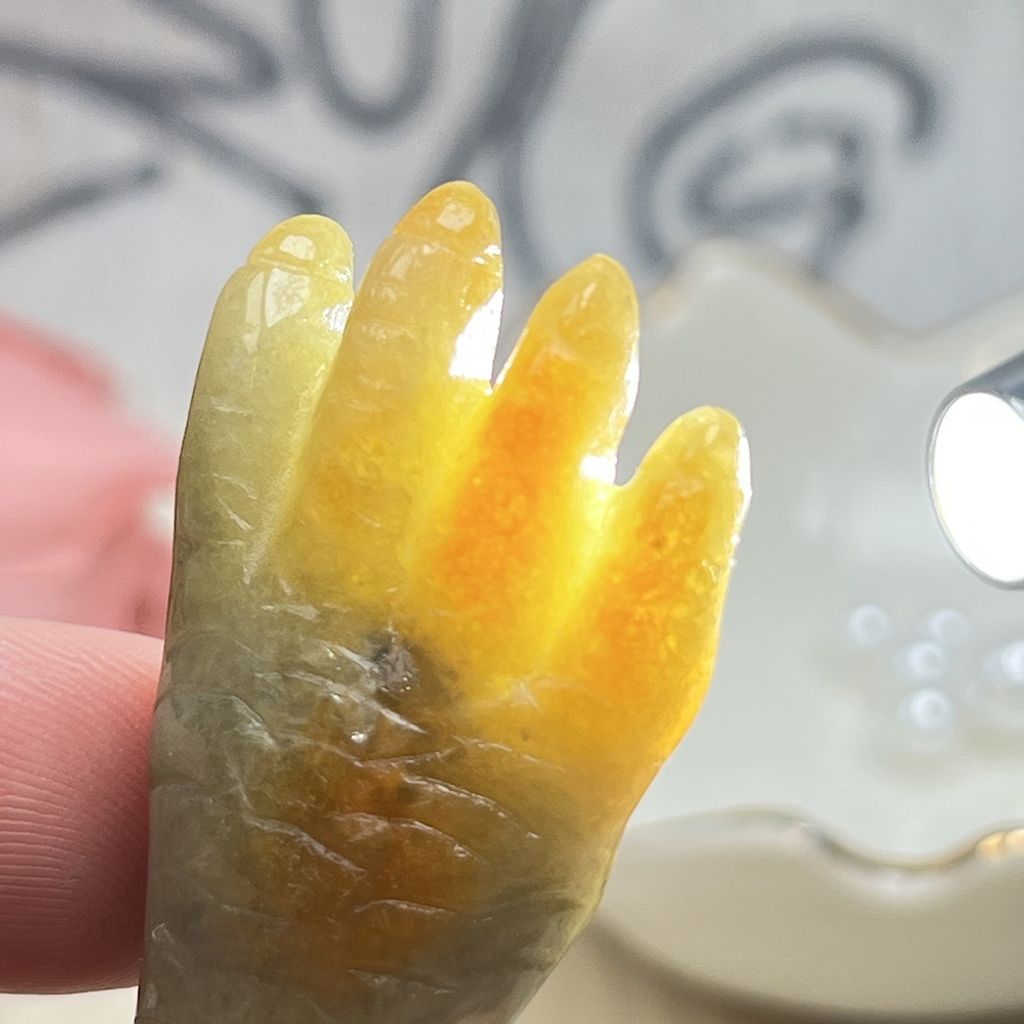 tw-11134207-81ztl-mjz79utyp5vob9