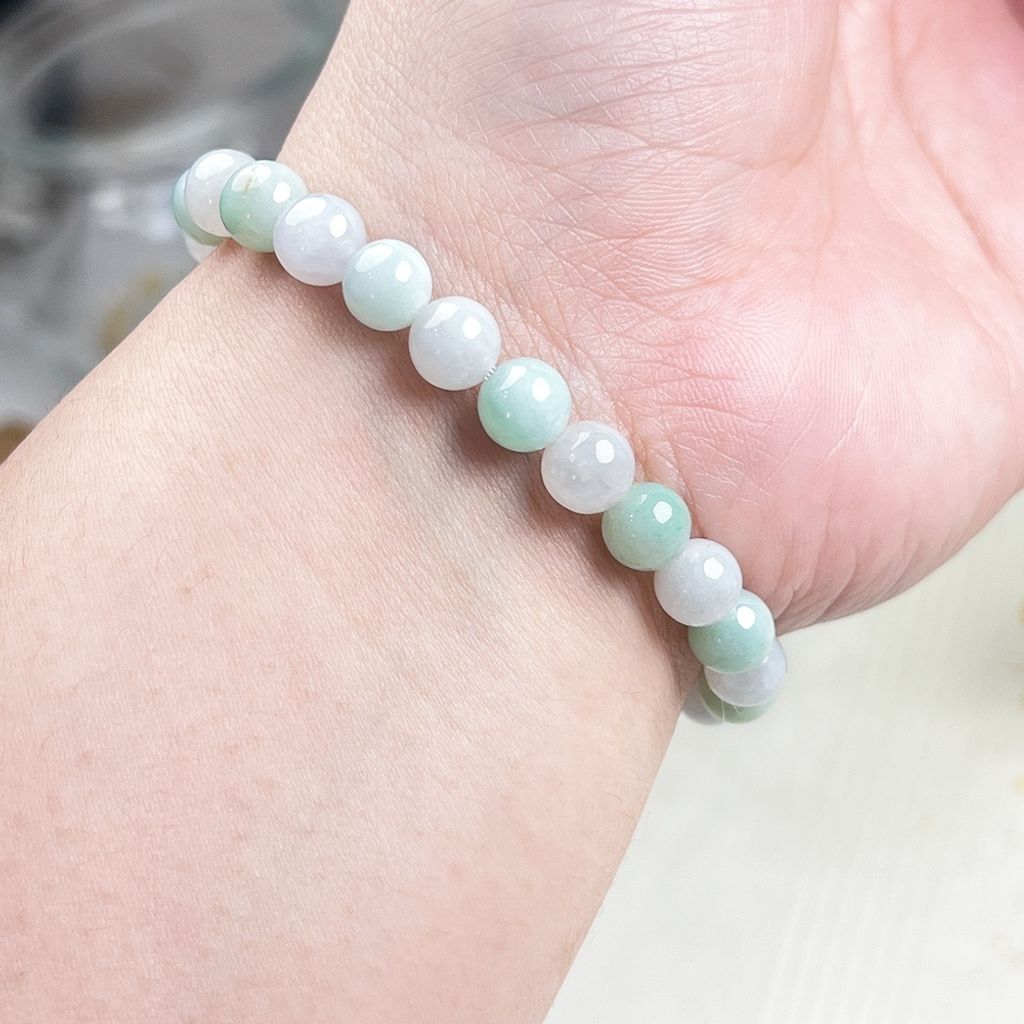 tw-11134207-820la-mk270f2bw5qaca