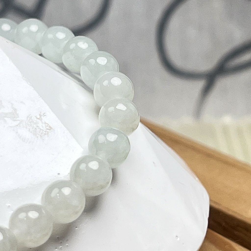 tw-11134207-820li-mk27q0iiou10a1