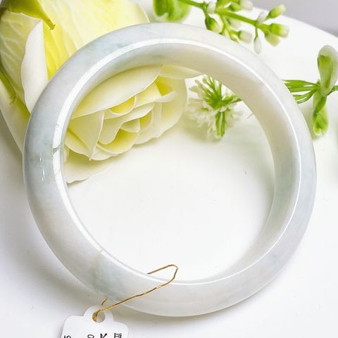 tw-11134207-81ztf-mjsbmq4ifhfnaa