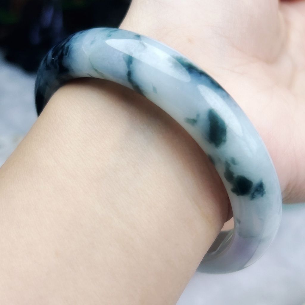 tw-11134207-820ld-mkbt2aotd1xh9e