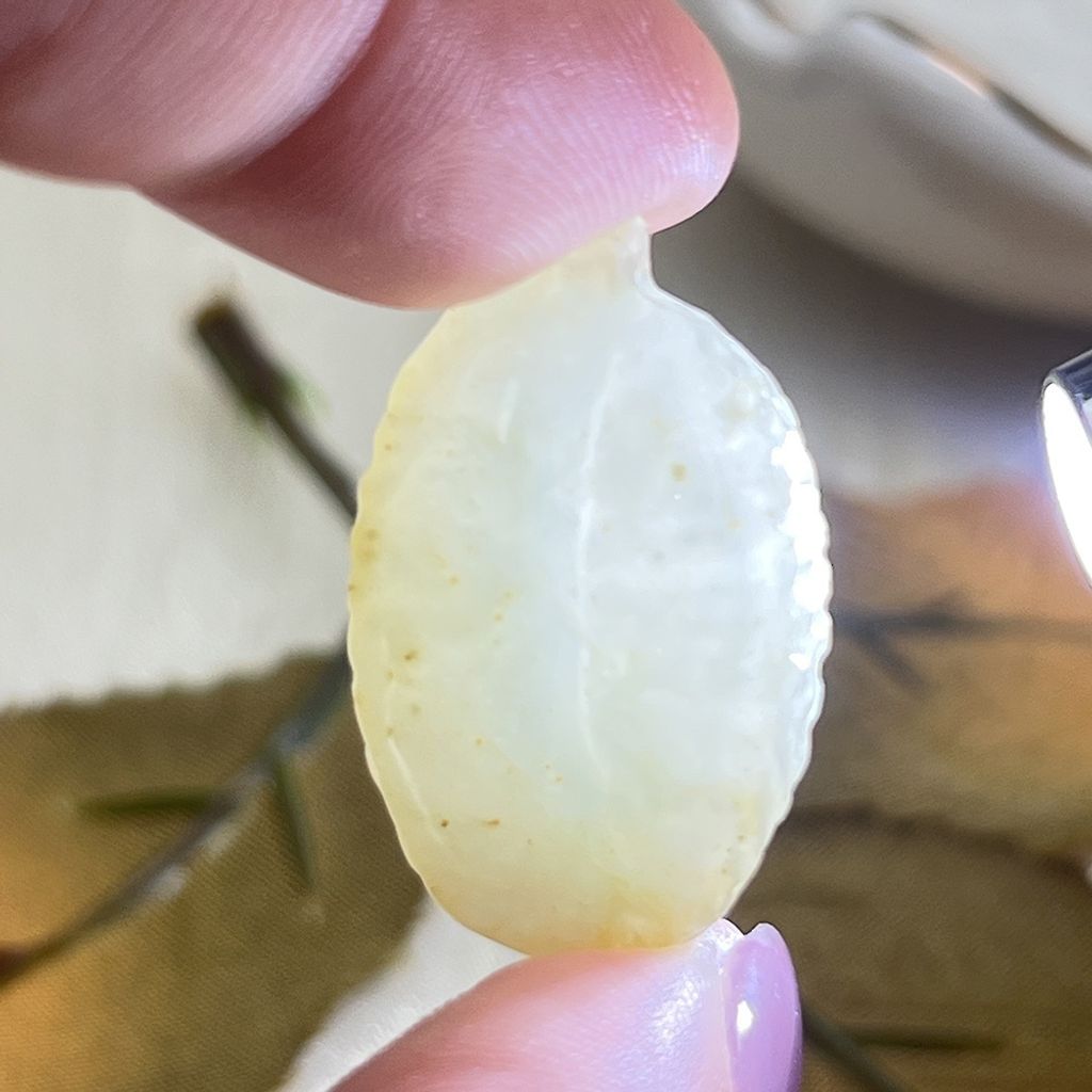 tw-11134207-820lg-mkbwl0udhcsl7f