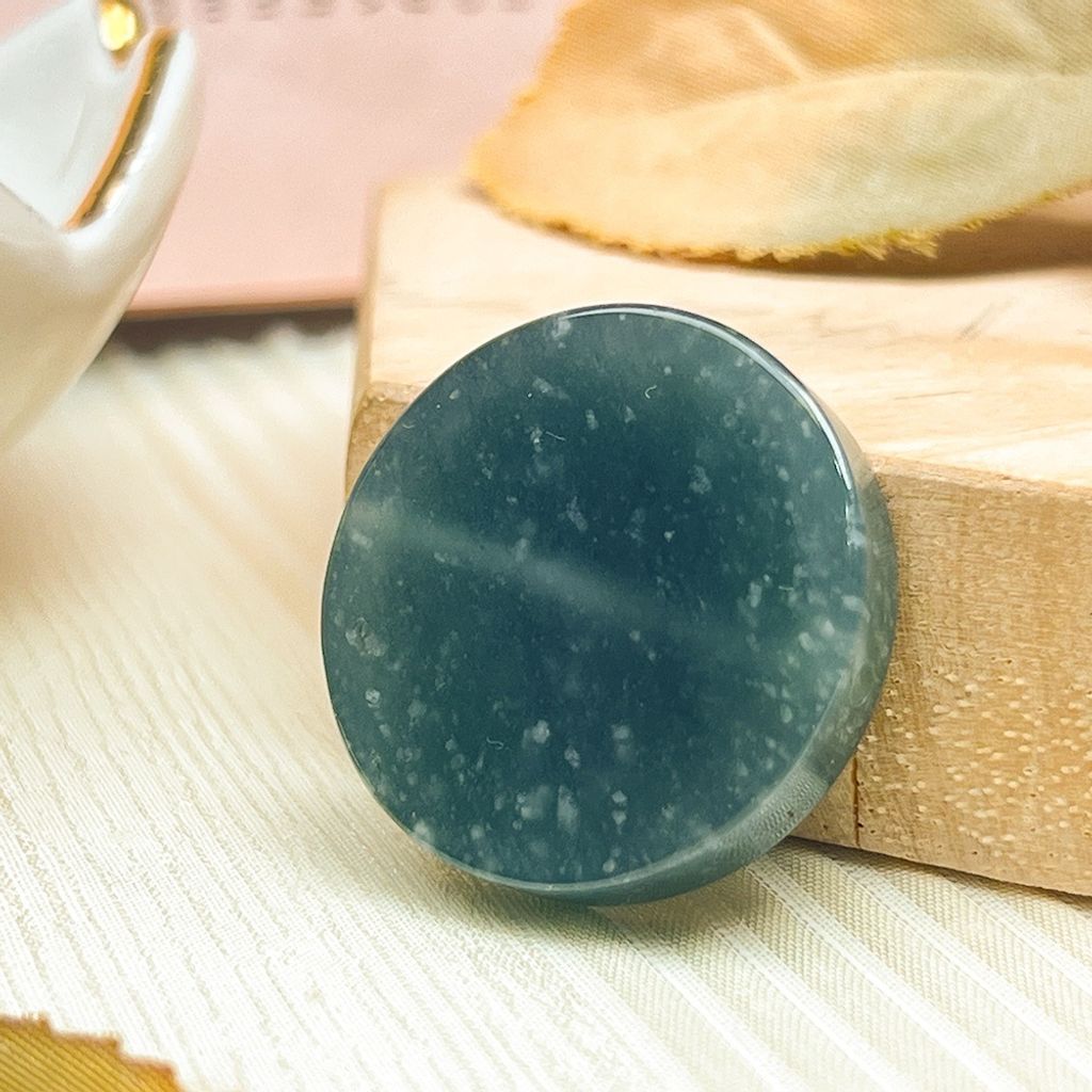 tw-11134207-820lg-mkbzcdbwcphkc5