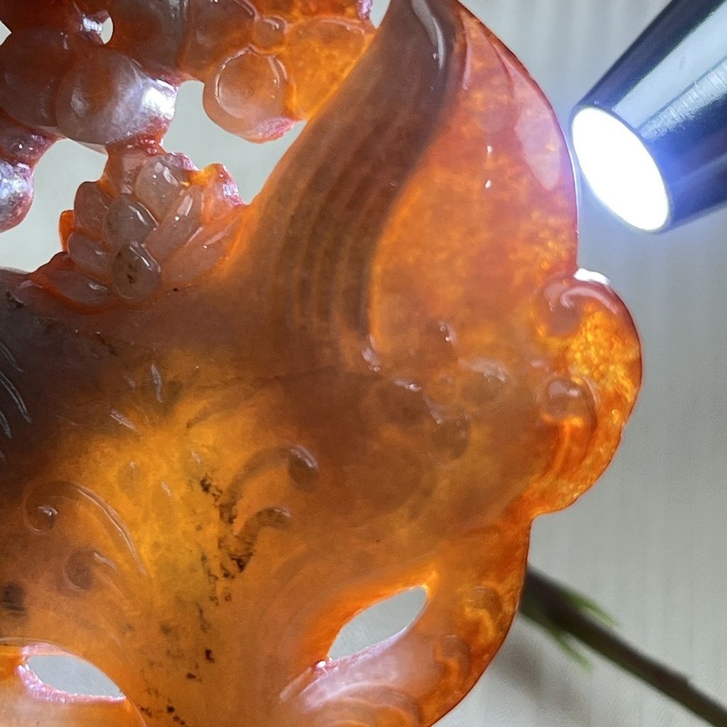 tw-11134207-820le-mkc1mobayn7q31