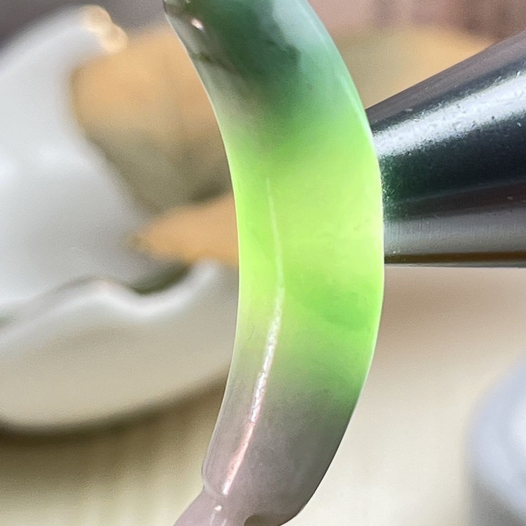 tw-11134207-820lc-mkbtn0lipzwg52