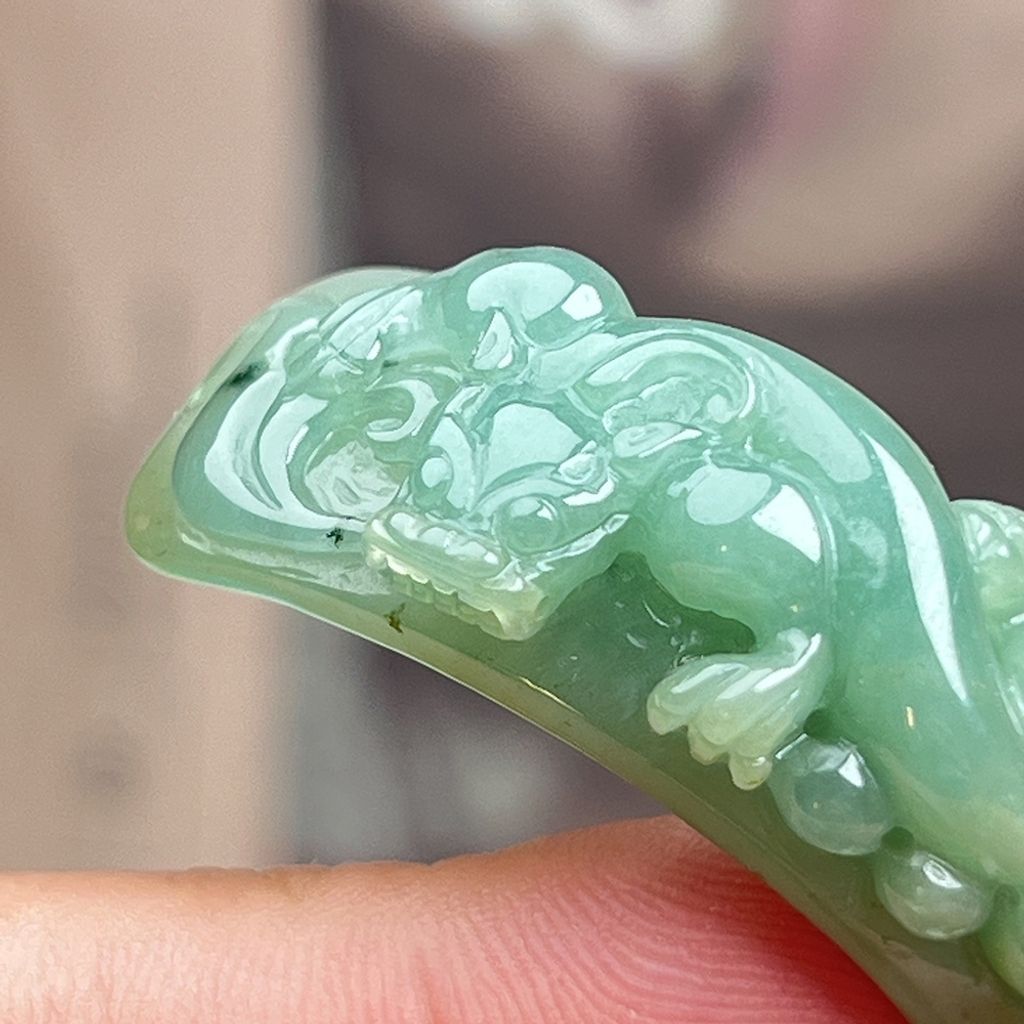 tw-11134207-820la-mkbuj2tcwb2b77