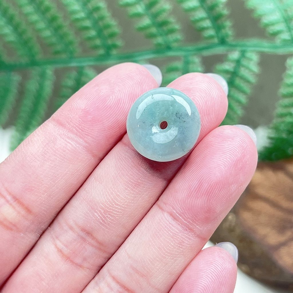 tw-11134207-820la-mkj3d7lx2ygz57