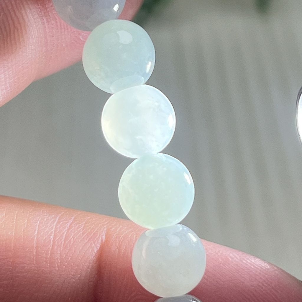 tw-11134207-820lg-mklx5p1r0u8136